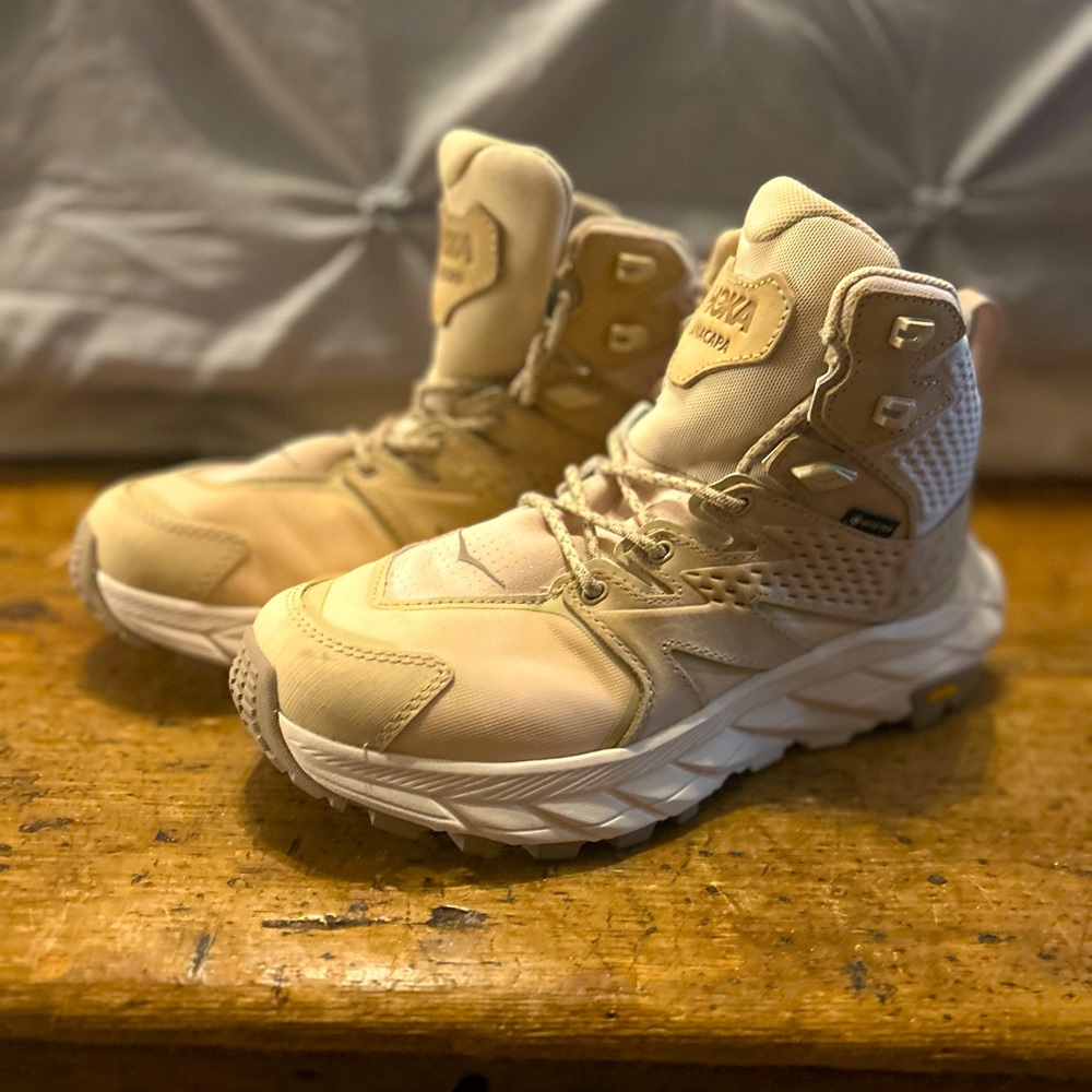 Hoka Beige High-Top Athletic Boots